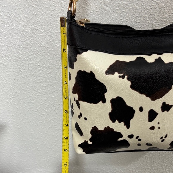 NEW! Elegant Cow Print Crossbody Bag - Picture 12 of 13
